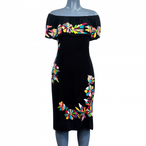 Vestido negro con bordado multicolor